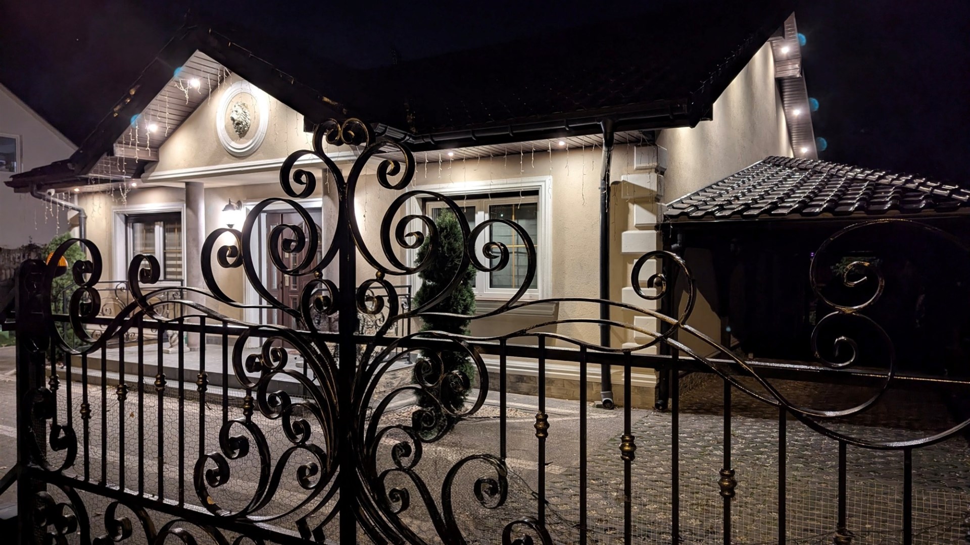 Dom na sprzedaż
