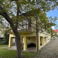 Dom na sprzedaż